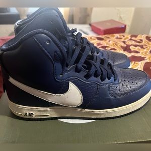 Navy blue men’s size 10 Air Force 1
